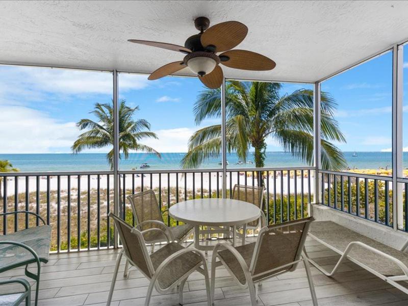Estero Island Beach Villas 204 Fort Myers Beach Exterior photo